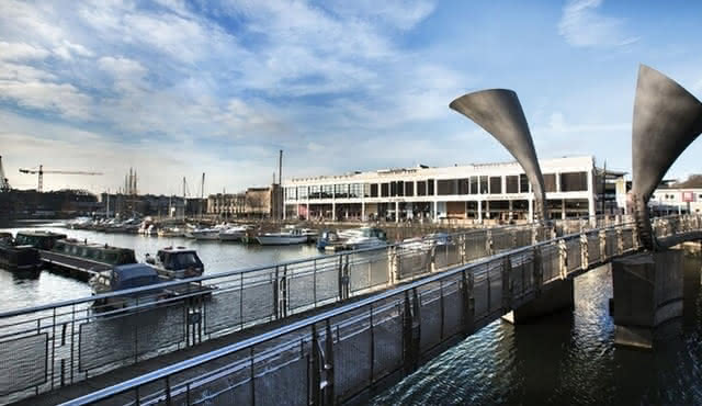 Bristol Old City and Harbour Guided Walking Tour