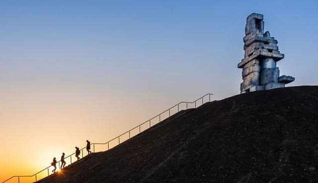 Puzzle scavenger hunt around the Gelsenkirchen stairway to heaven