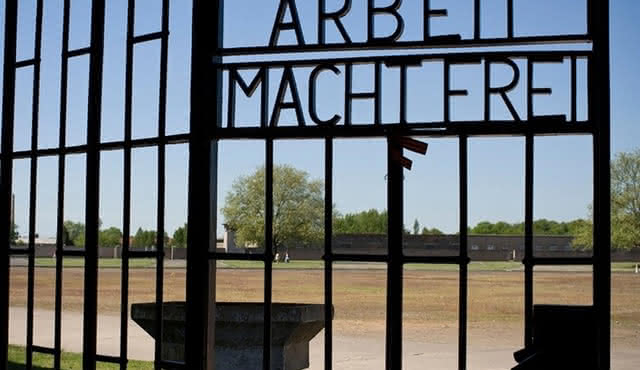 Sachsenhausen Concentration Camp Bus Tour in English from Berlin