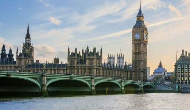 Explore London from Oxford