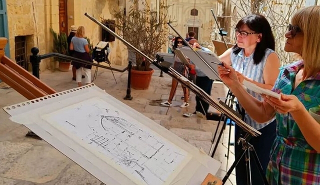 Sketching in Valletta Activity
