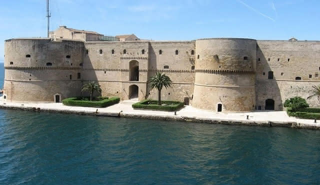 Taranto Private Walking Tour