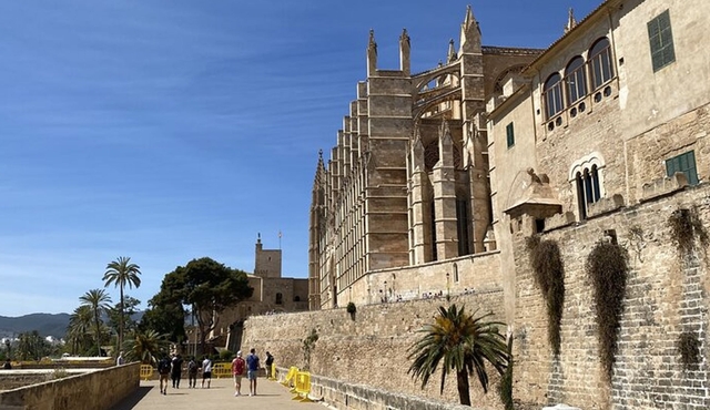 Romantische Palma de Mallorca: Explorationsspiel