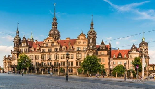 Dresden Residence Palace Guided Tour with New Green Vault