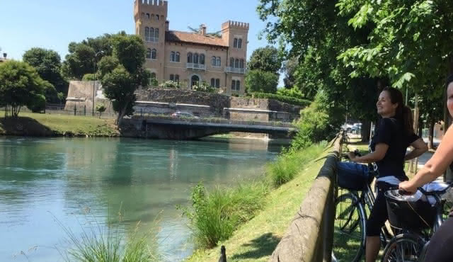 Treviso, Tiramisu and the River Sile by Bike