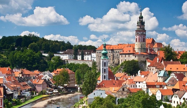 Full‐Day Trip to Český Krumlov from Prague