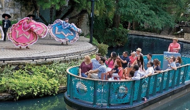 San Antonio : Croisière fluviale commentée
