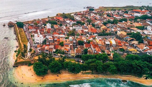 Vol panoramique de Galle depuis l'aéroport de Koggala