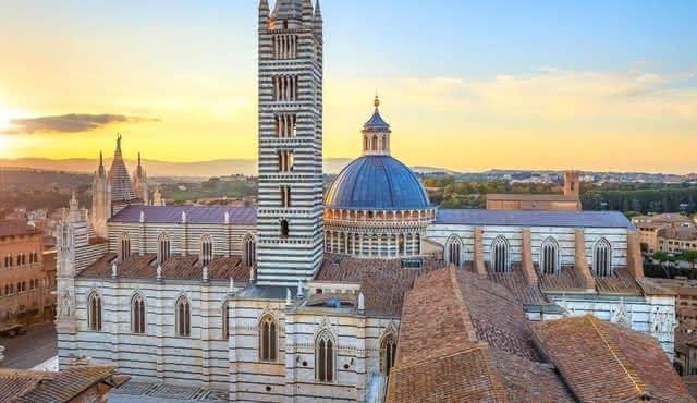 Escursione a Siena, San Gimignano e Monteriggioni