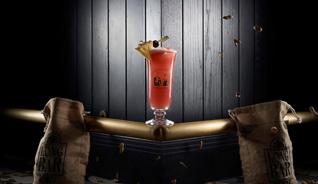 Singapore: Tour, Dinner, & Singapore Sling at Raffles Hotel