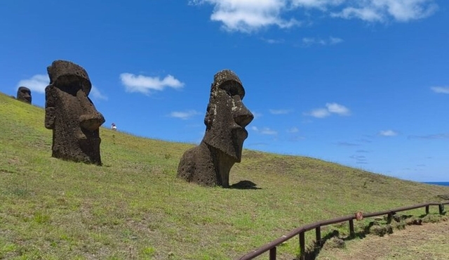 Full Day Tour to the Emblematic Sites in Rapa Nui