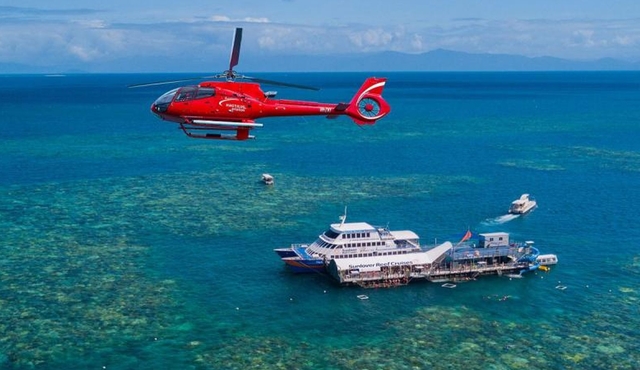 Fly to Outer Reef & Fly Return