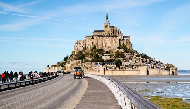 Mont Saint Michel & Saint Malo Brittany — 2 Days Trip from Paris