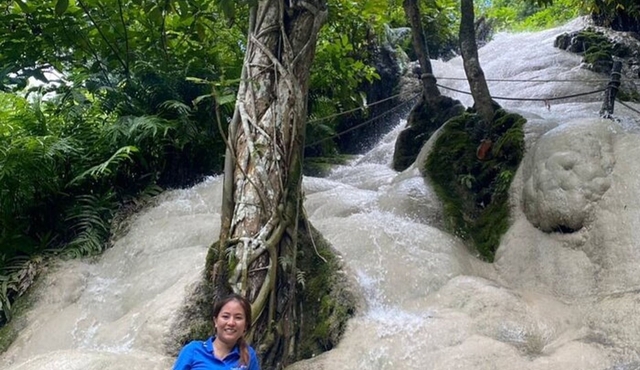 Sticky Waterfall Chiang Mai and Mae Ngat Boat Tour