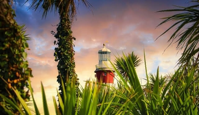 Plymouth Hidden Gems Treasure Hunt and Britain Quiz (Day Pass)