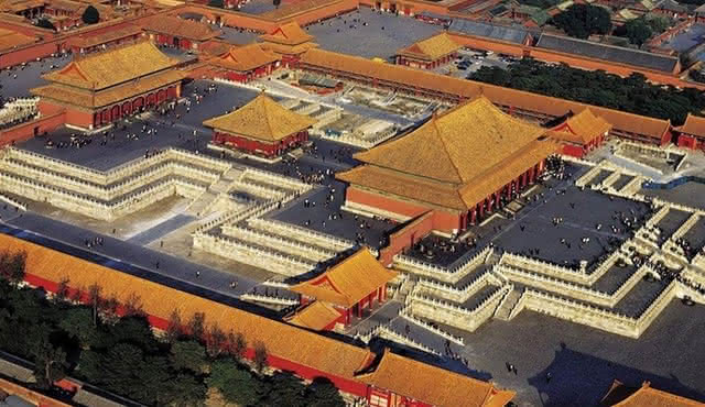 Beijing Forbidden City Walking Tour with T Square Upgrade