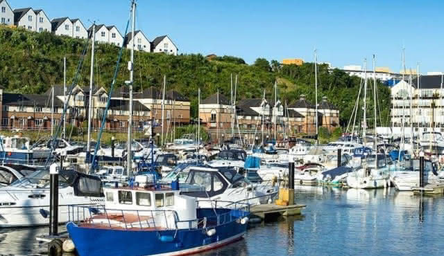 Personally guided walking tours of Penarth.