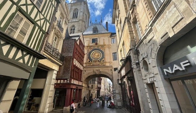 e‐Scavenger hunt Rouen: Explore the city at your own pace