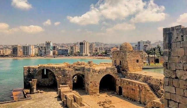 Sidon — Tyre — Maghdouche Trip, From Beirut