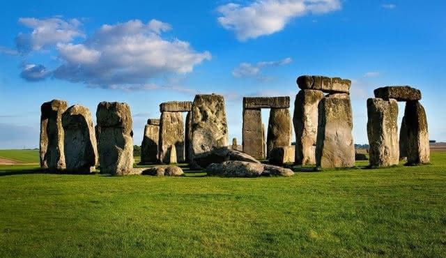 Stonehenge, Bath, Cotswolds, Stratford‐upon‐Avon from London