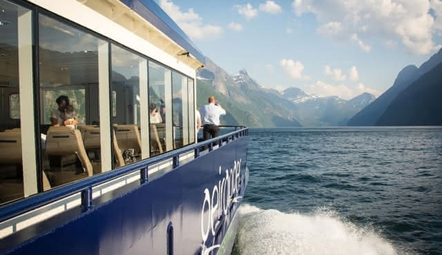 Fjordcruise Ålesund Geirangerfjord T/R