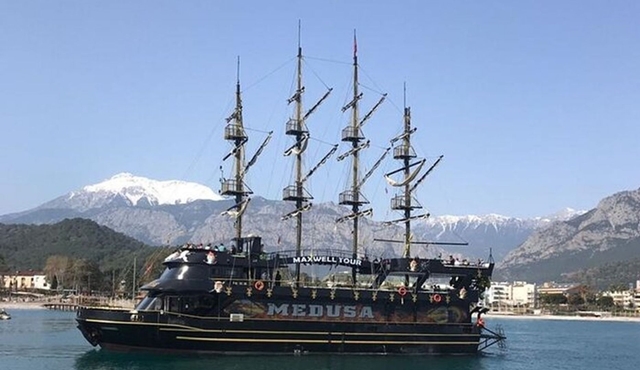 Piratenbootsfahrt in Antalya