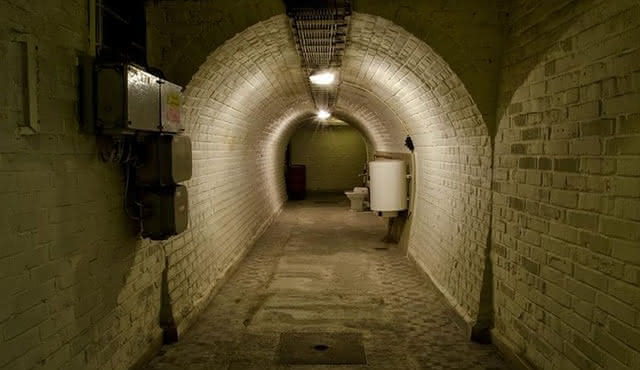 10‐Z Bunker‐Eintrittskarte in Brünn
