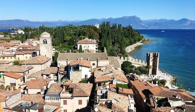 Verona and Garda Lake Day Tour from Venice and Treviso