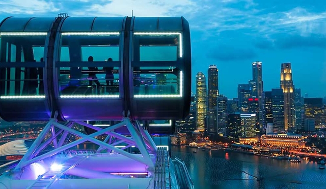 Singapore Flyer + Time Capsule