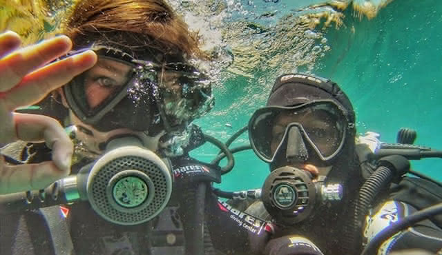 Scuba diving experience in Montgrí Natural Park