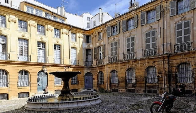 Aix‐en‐Provence: Self‐Guided Audio Tour