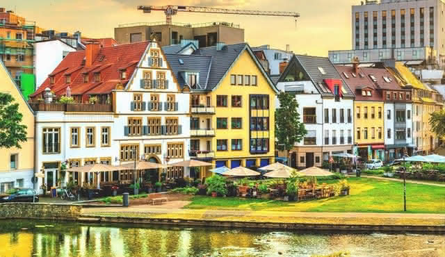 Esplora Paderborn in 60 minuti con un Local