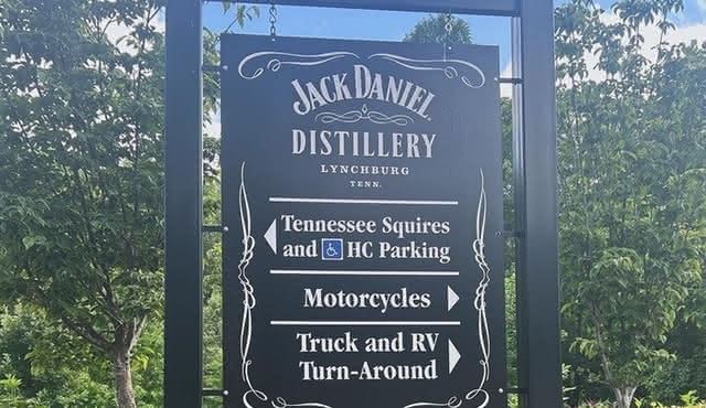 Jack Daniels Private Distillery and Dine Tour from Nashville
