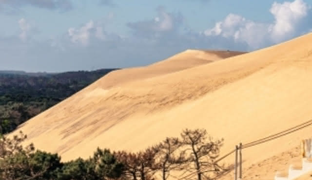 Arcachon Bay Full Day Trip from Bordeaux with oyster lunch and Pyla Dune