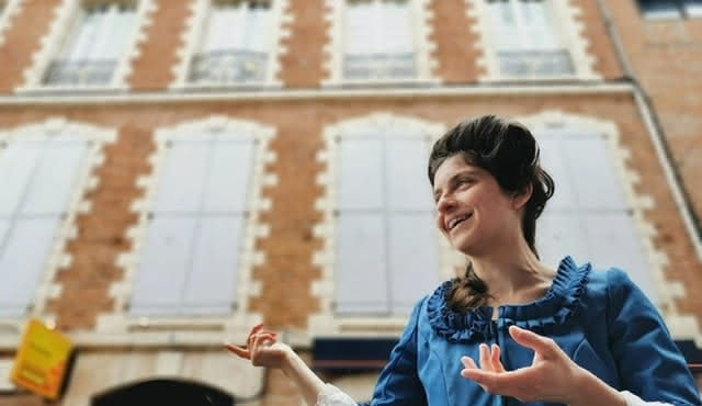 Visit of Albi in the Age of Enlightenment guided by Mme de Lapérouse