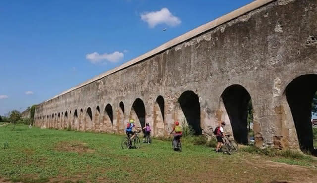Half Day Tour Rome by Bike as You Never Seen