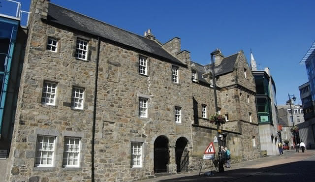 The Dark Side of Aberdeen: A Self‐guided Audio Walk