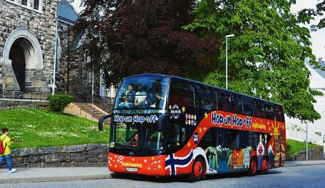 1‐Day Hop‐on Hop‐off Audio‐Guided Tour in Alesund