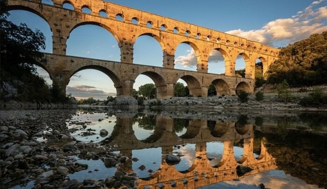 Languedoc‐Roussillon: Pont du Gard Private Tour & History
