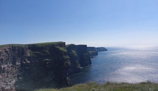 Visite des falaises de Moher en route de Limerick à Galway