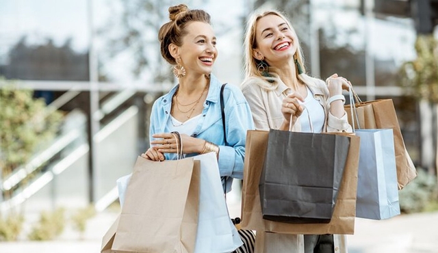 Visite privée de shopping des hôtels de Turin au Torino Outlet Village
