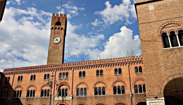 Tour en Treviso, entre tiramisú e historia