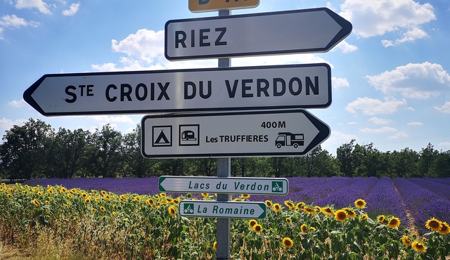 Marseille Shore Excursion: Private Day Trip to Manosque, Valensole, Moustiers Ste Marie and Lake Ste Croix