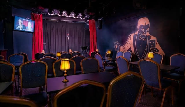 Bristol Comedy Magic Show with Pizza and Prosecco