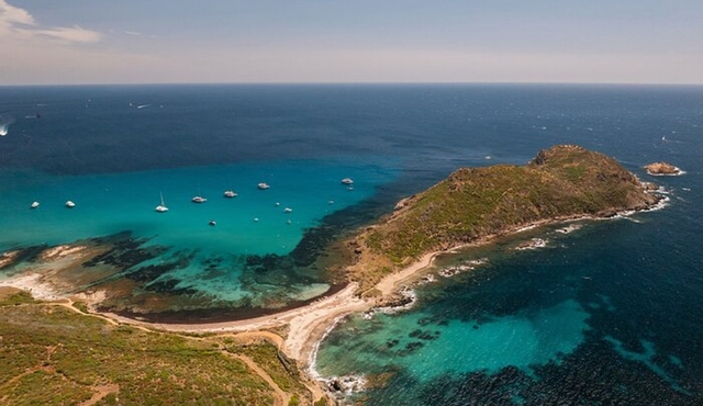 Day with Meals at Cap Taillat in Catamaran Saint Raphael