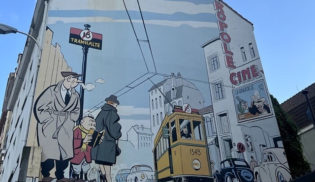 Bruxelles: tour a piedi di 2 ore delle pareti del fumetto