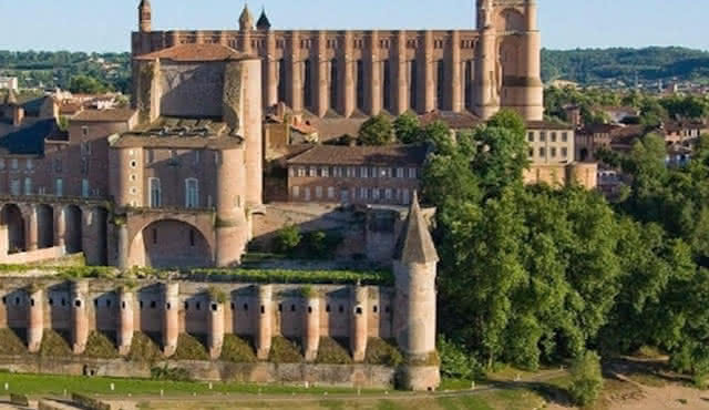 Albi & Cordes‐sur‐Ciel: Tagestour ab Toulouse + Audio Guide