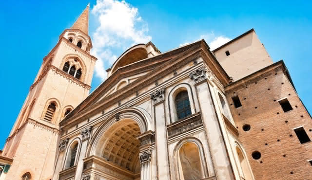 Mantova History and Culture Guided Tour with Transfer from Garda Lake