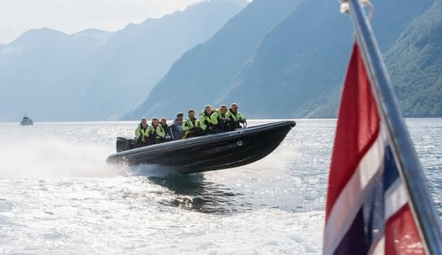 Fjord Safari in Alesund