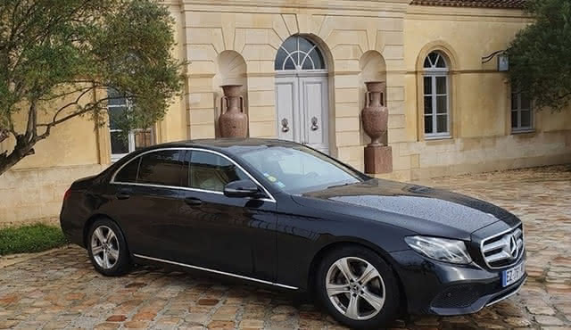 Private Transfer from Bordeaux to Bordeaux Airport